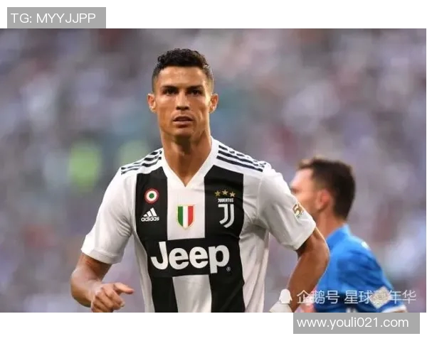 足坛巨星的荣耀与挑战：从梅西到C罗，探索现代足球的传奇之路